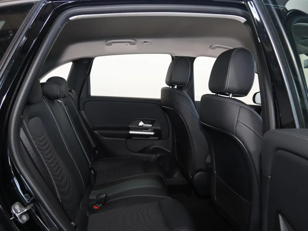 Mercedes-Benz B-Klasse 250 e Luxury Line uit 2025, foto 8
