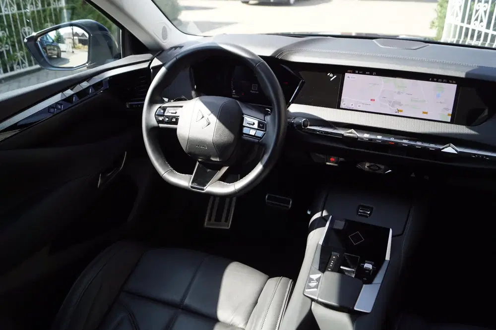DS Automobiles DS 4 DS 4 1.2 PureTech Rivoli Autom Leder Sport uit 2022, foto 3