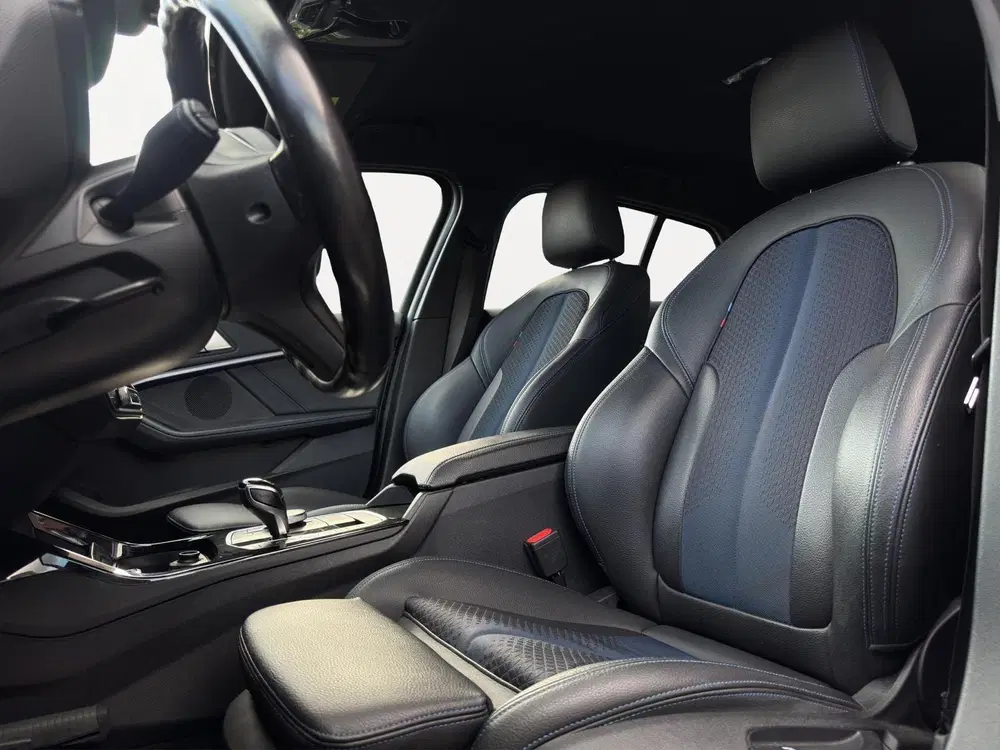 BMW 1-serie 118i 140PK Automaat M-Sport Camera Virtual uit 2021, foto 10