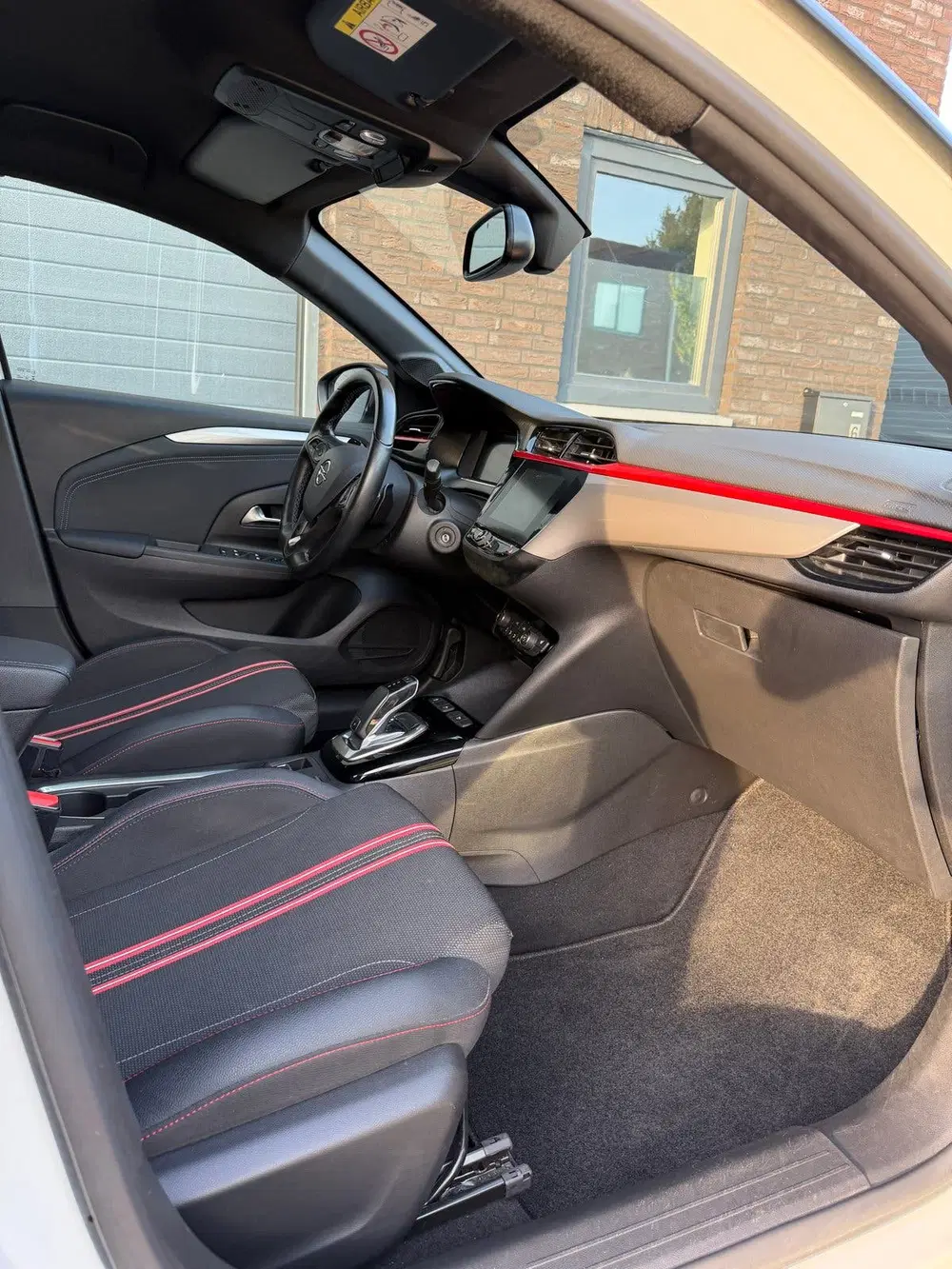 Opel Corsa 1.2 GS Line Automaat uit 2020, foto 9