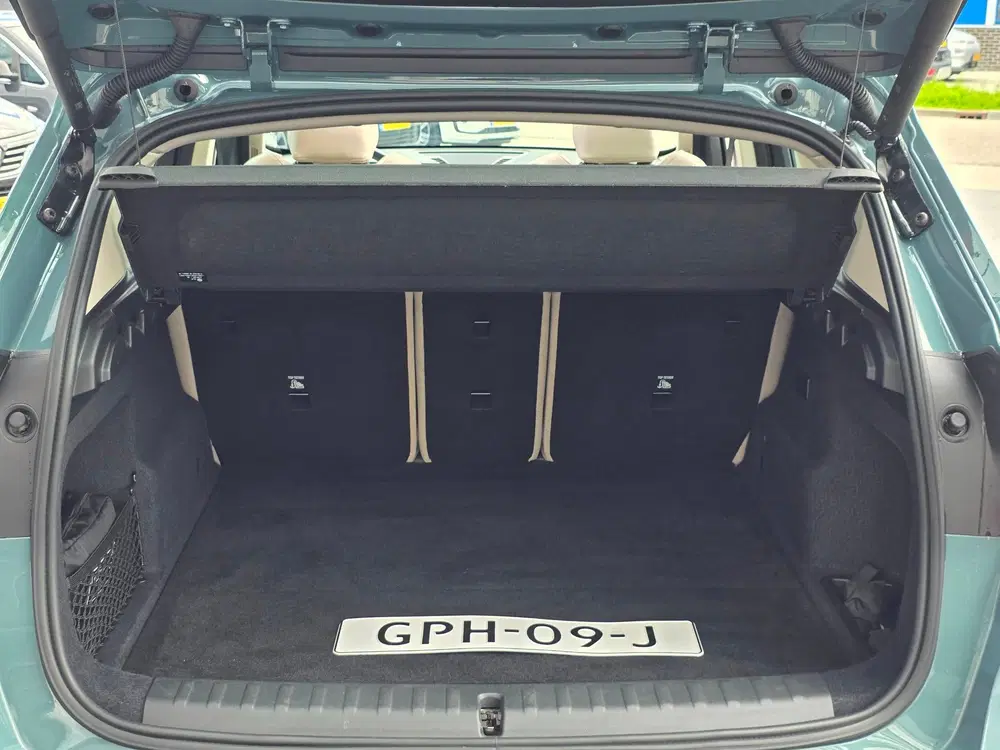 BMW iX1 EDrive20 67 kWh uit 2024, foto 11