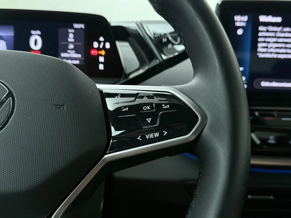 Volkswagen ID.4 First 77 kWh uit 2021, foto 9
