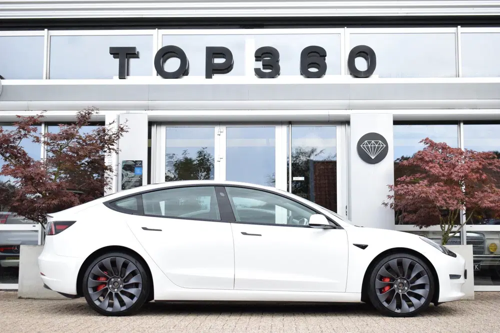 Tesla Model 3 Performance AWD 500 PK 75 kWh 360KW uit 2021, foto 15
