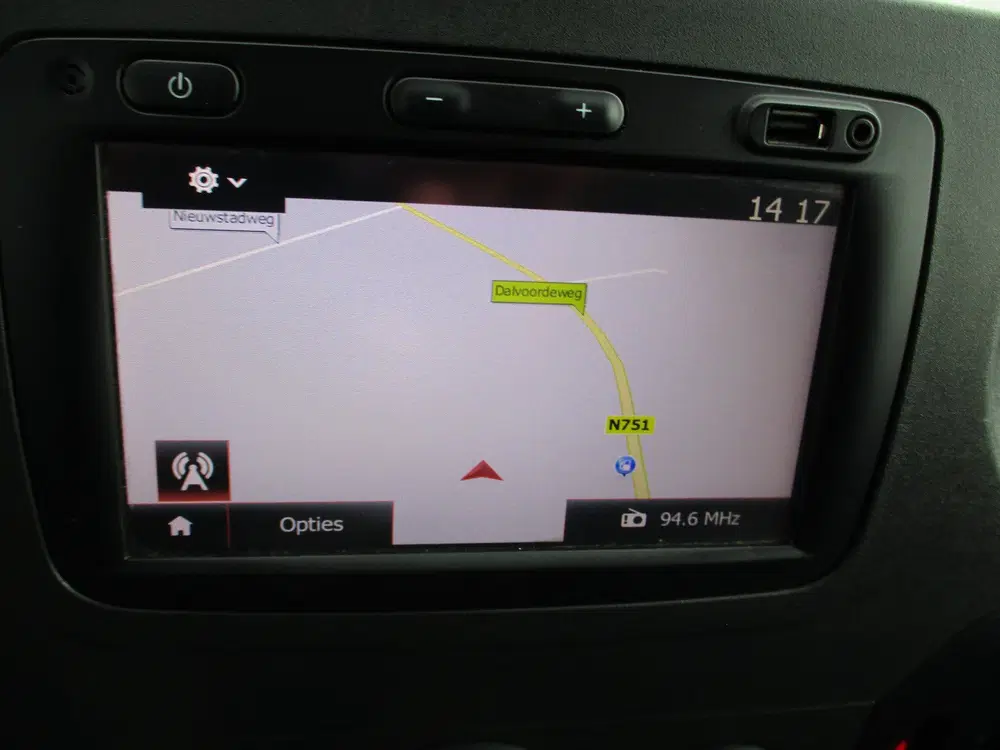 Renault Master 2.3 dCi 130 pk Laadbak Laadklep Airco Navi uit 2019, foto 11