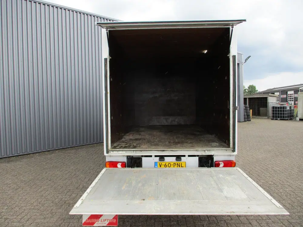Renault Master 2.3 dCi 130 pk Laadbak Laadklep Airco Navi uit 2019, foto 14