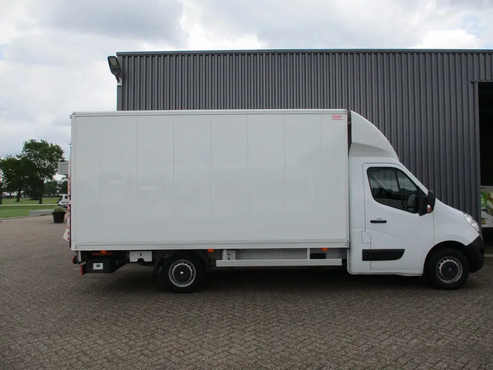 Renault Master 2.3 dCi 130 pk Laadbak Laadklep Airco Navi uit 2019, foto 3