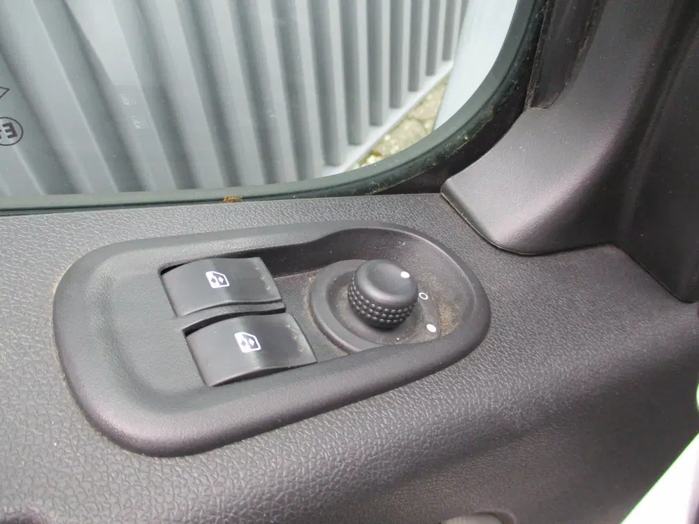 Renault Master 2.3 dCi 130 pk Laadbak Laadklep Airco Navi uit 2019, foto 6