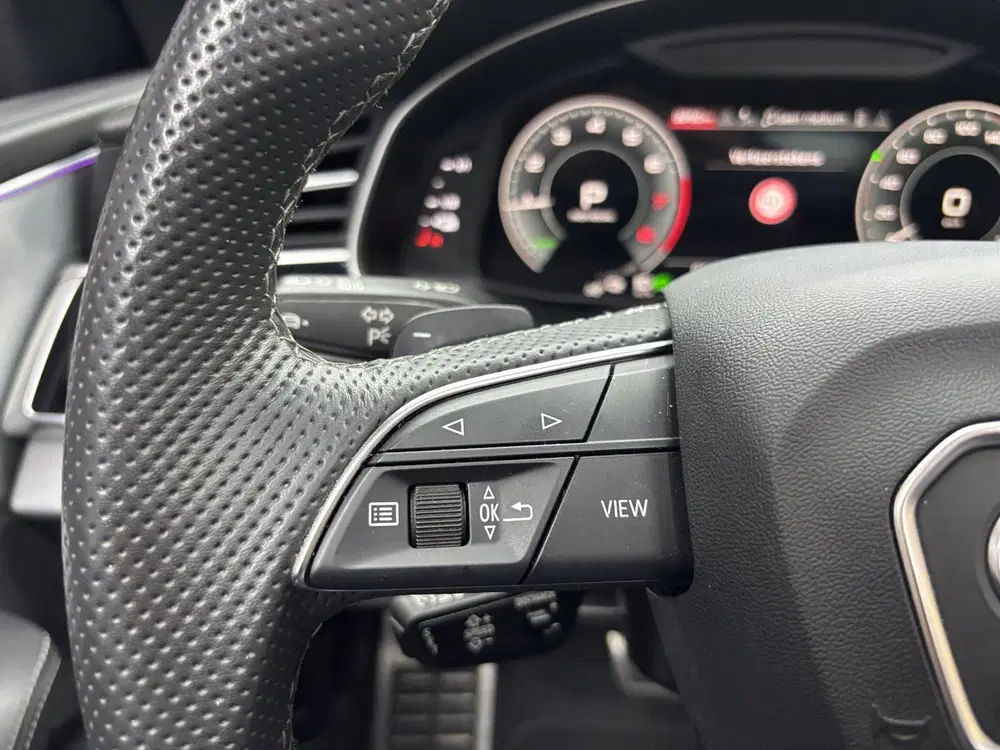 Audi Q8 60 TFSI e quattro Pro Line S Competition A uit 2022, foto 13