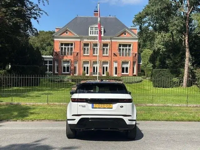 Land Rover Range Rover Evoque 2.0 D150 AWD R-Dynamic SE uit 2020, foto 7