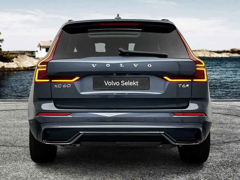 Volvo XC60 T6 398PK Recharge Ultra Dark uit 2026, foto 6