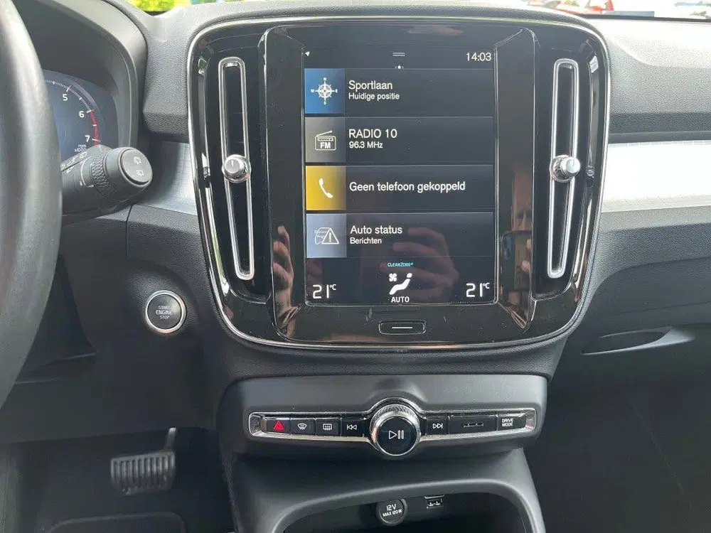 Volvo XC40 2.0 B4 AWD BUSINESS PRO 197PK AUTOMAAT uit 2021, foto 10