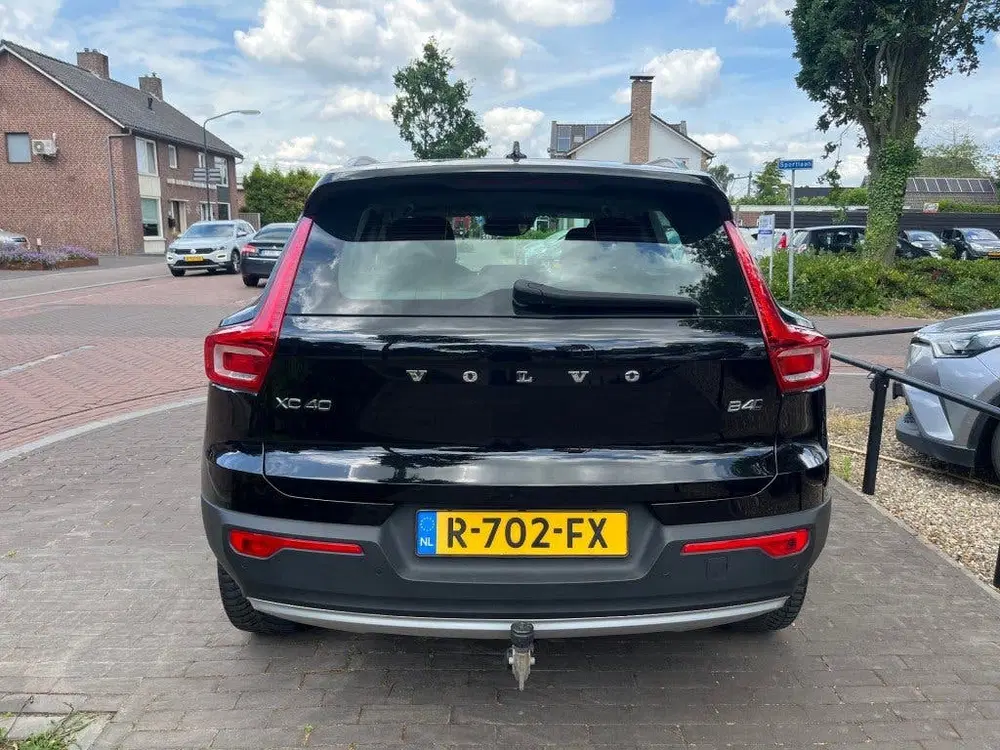 Volvo XC40 2.0 B4 AWD BUSINESS PRO 197PK AUTOMAAT uit 2021, foto 5