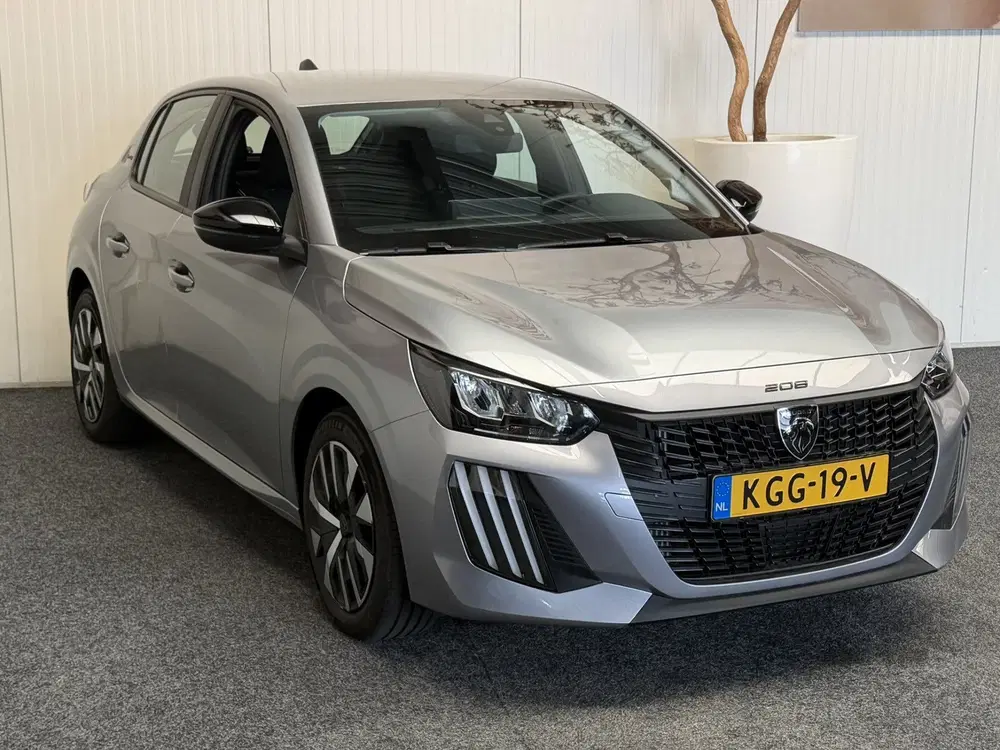 Peugeot 208 1.2 STYLE 100PK MODEL 2025 NAVIGATIE CRUIS uit 2025, foto 2
