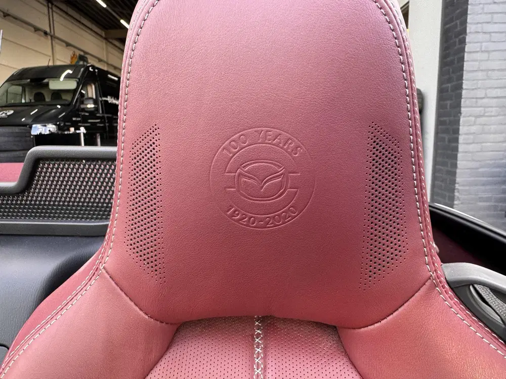 Mazda MX-5 1.5 SkyActiv-G 100th Anniversary uitvoerin uit 2020, foto 15