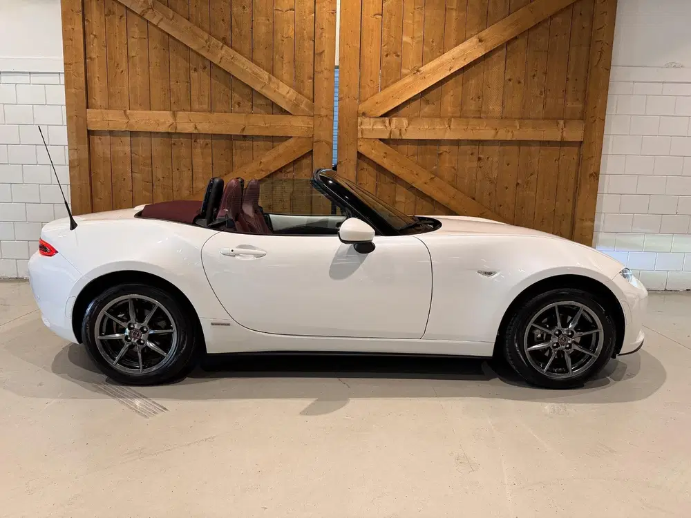 Mazda MX-5 1.5 SkyActiv-G 100th Anniversary uitvoerin uit 2020, foto 3