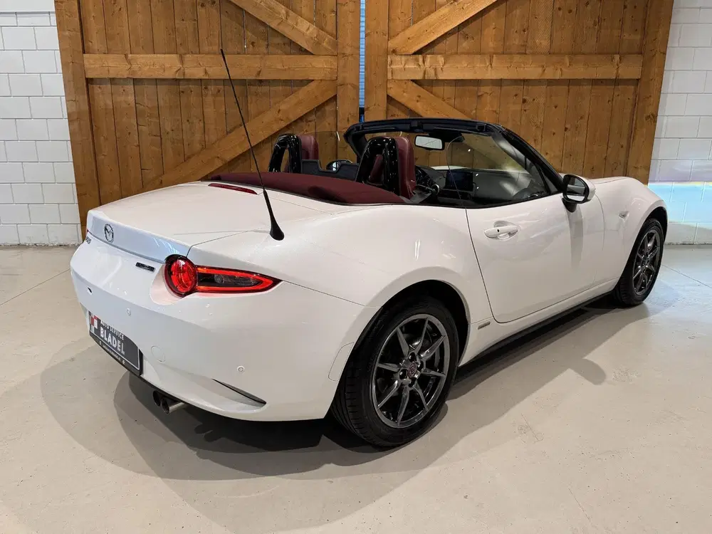Mazda MX-5 1.5 SkyActiv-G 100th Anniversary uitvoerin uit 2020, foto 4
