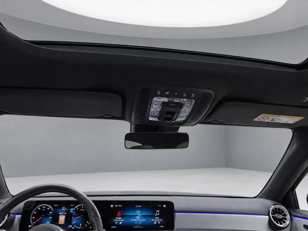 Mercedes-Benz A-Klasse 180 AMG Line uit 2023, foto 6