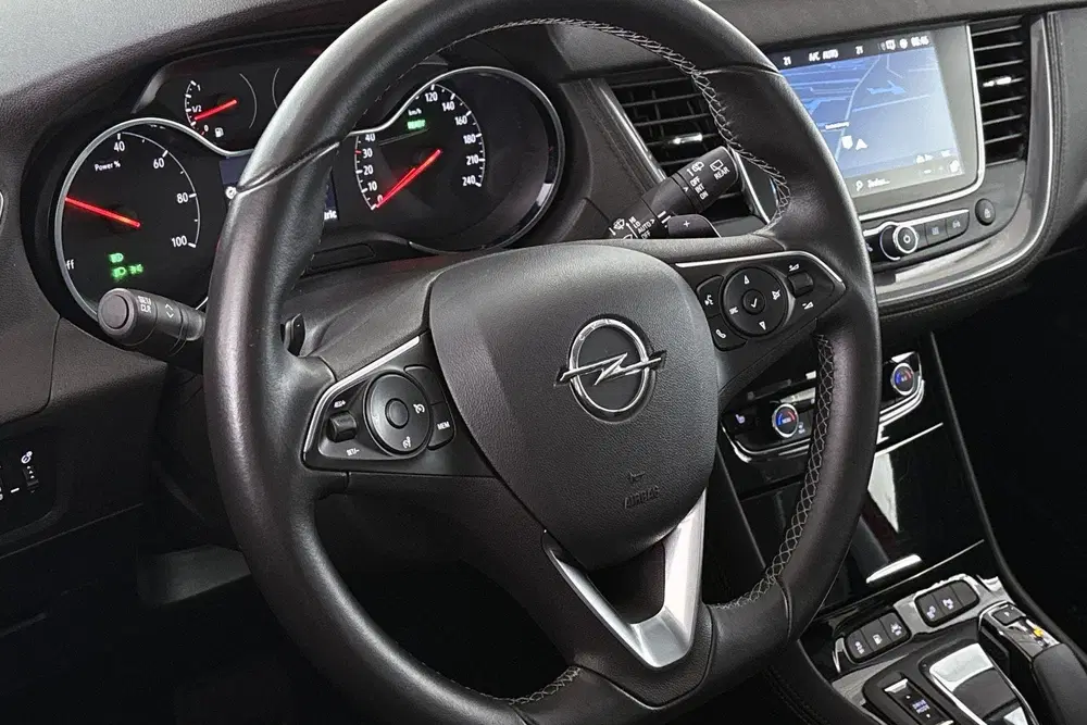 Opel Grandland 1.6 Turbo Hybrid Innovation Stoelverwarmin uit 2020, foto 13