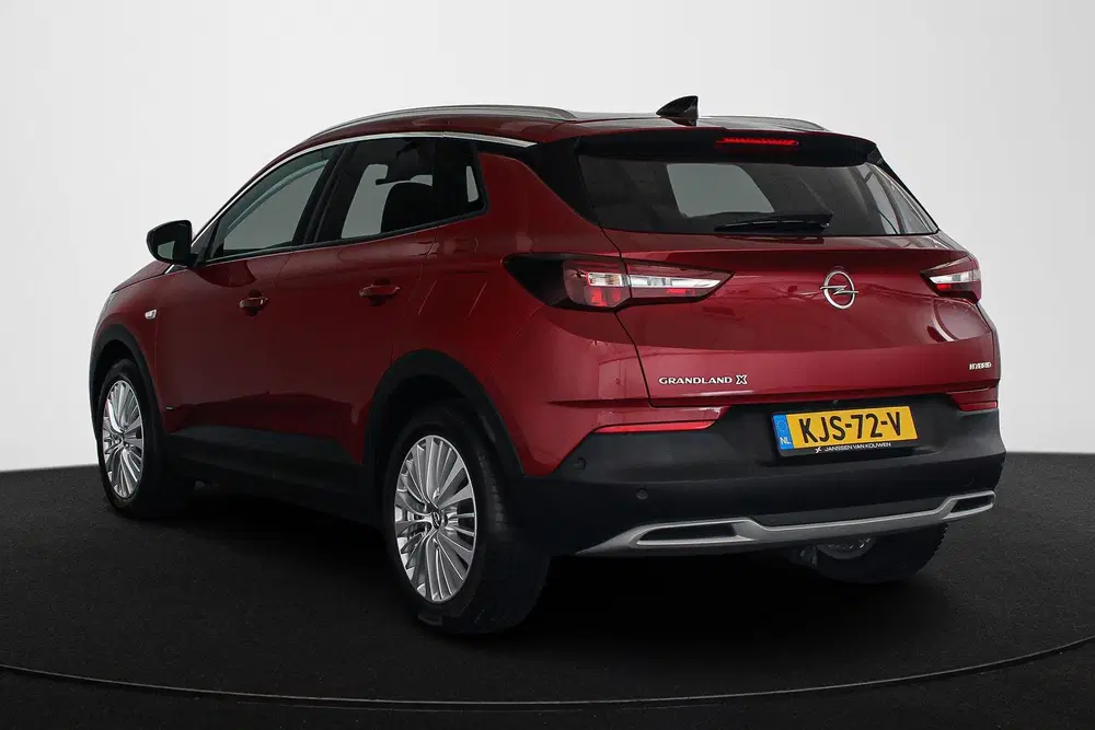 Opel Grandland 1.6 Turbo Hybrid Innovation Stoelverwarmin uit 2020, foto 4