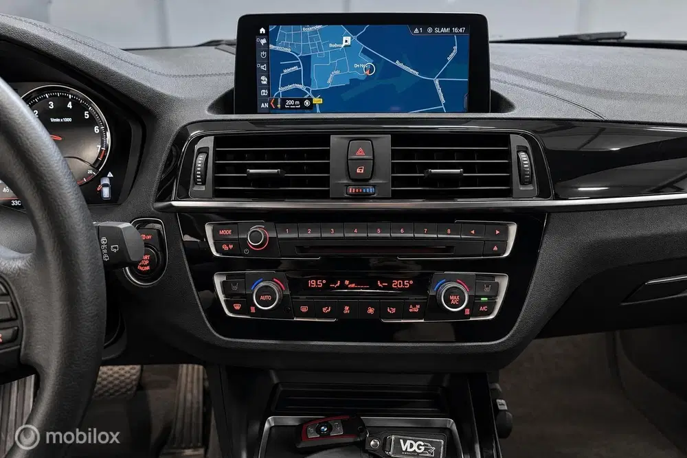 BMW 1-serie 118i Cor. Lease Executive ✓AUT✓LED✓NAP✓P uit 2019, foto 11