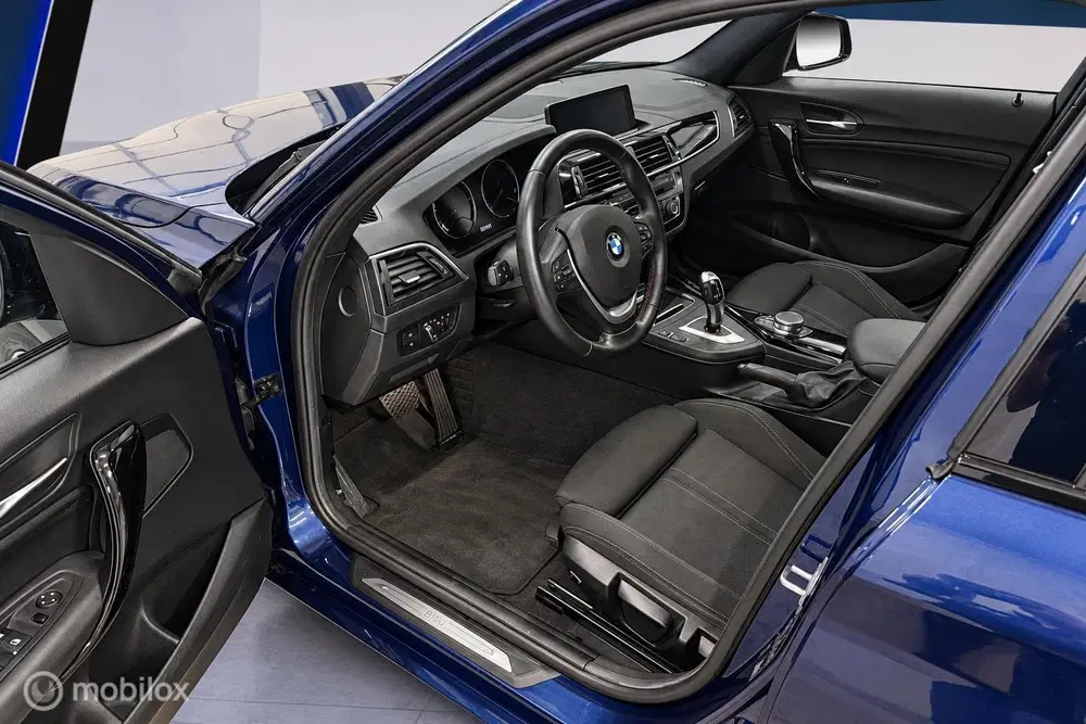 BMW 1-serie 118i Cor. Lease Executive ✓AUT✓LED✓NAP✓P uit 2019, foto 8