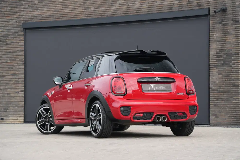 Mini Cooper S Cooper S 2.0 5-Deurs Knightsbridge uit 2019, foto 3
