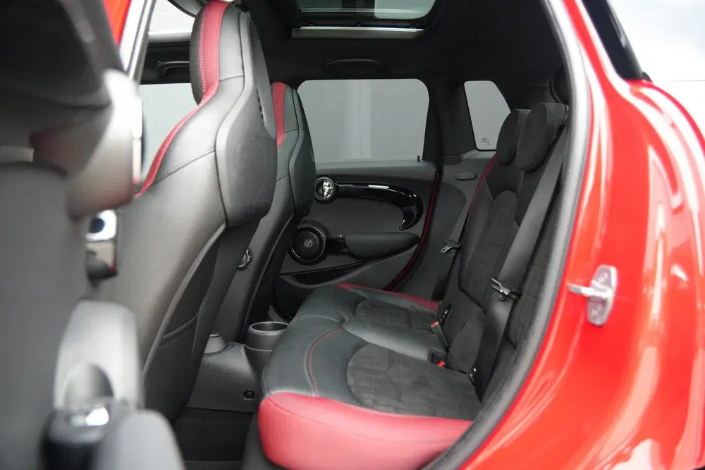 Mini Cooper S Cooper S 2.0 5-Deurs Knightsbridge uit 2019, foto 7