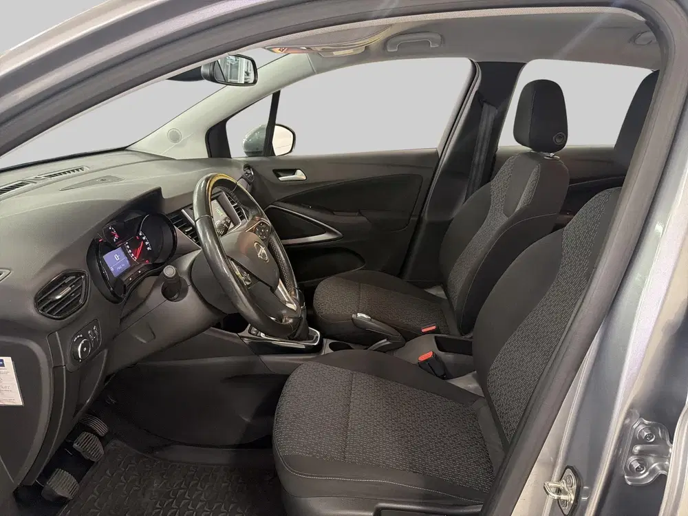 Opel Crossland 1.2 Edition uit 2021, foto 12