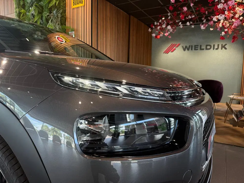 Citroën C4 Cactus Citroen C4 Cactus 1.2 PureTech Shine Keyle uit 2019, foto 11
