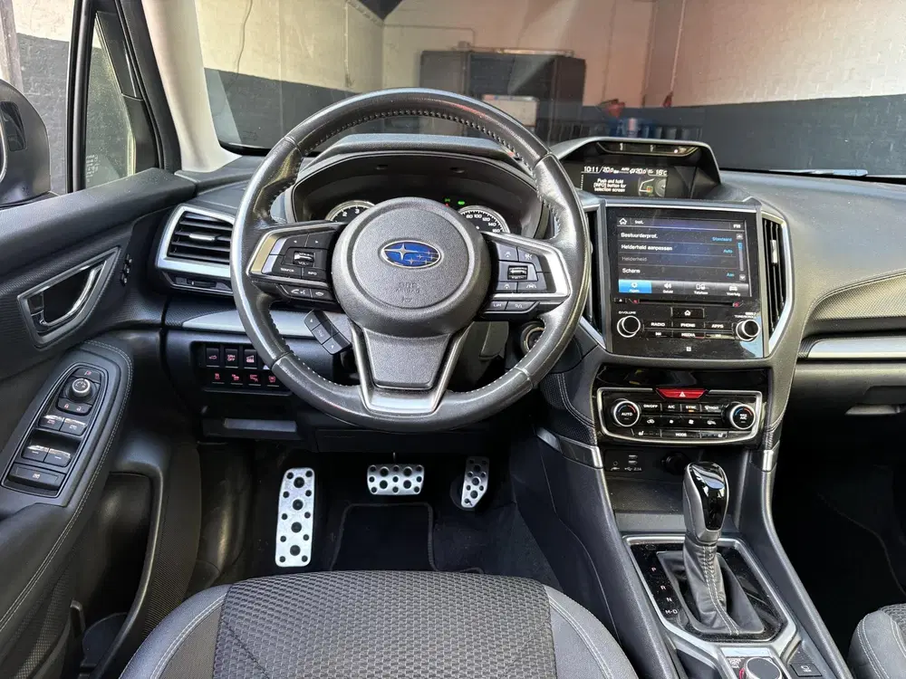 Subaru Forester 2.0i e-BOXER Luxury uit 2020, foto 15