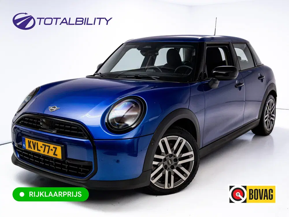 Mini Cooper C 1.5 Cooper C Black 5 drs. uit 2024