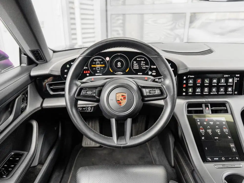 Porsche Taycan 4S Performance 93 kWh uit 2020, foto 14