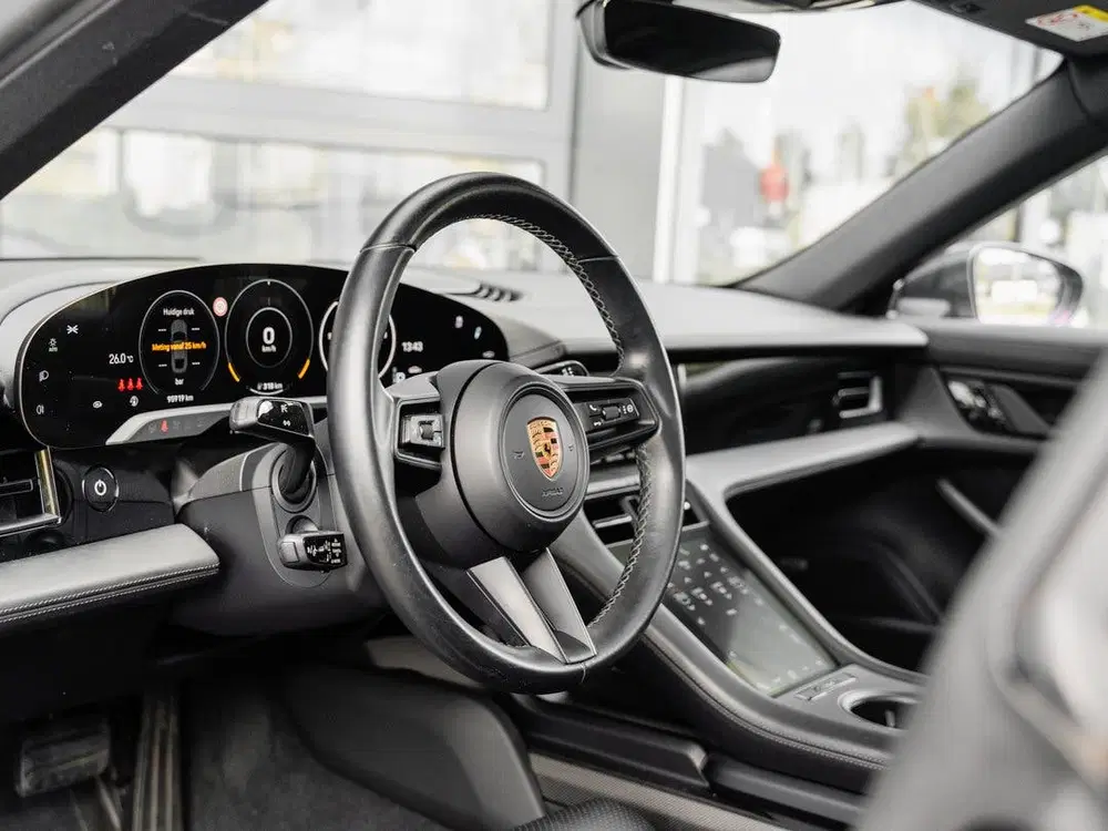 Porsche Taycan 4S Performance 93 kWh uit 2020, foto 7
