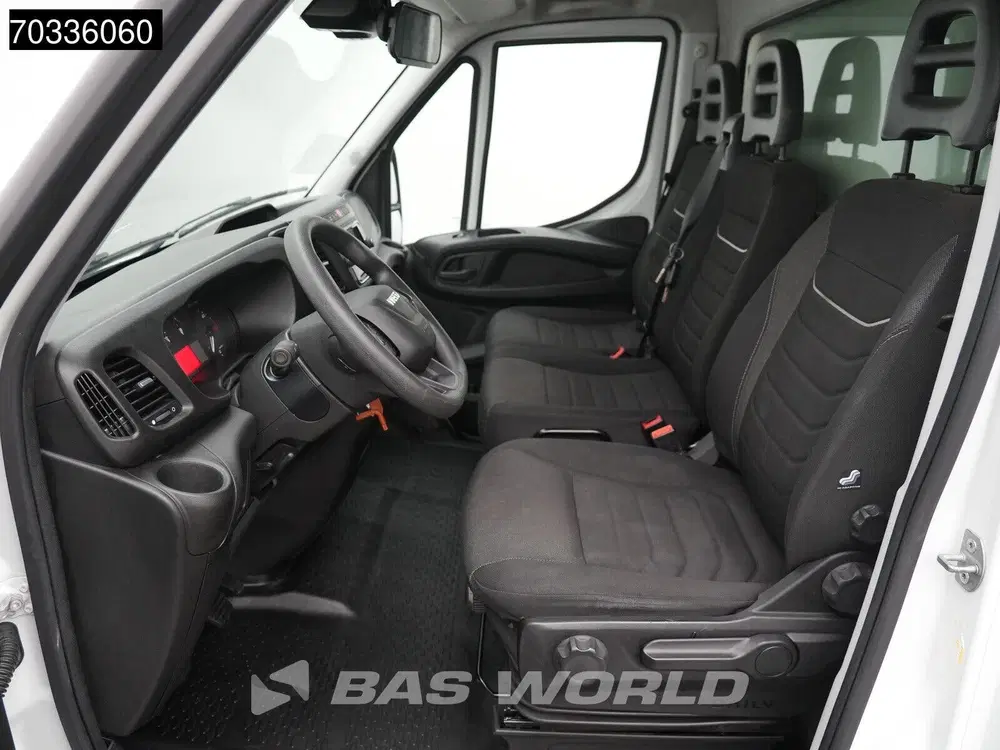Iveco Daily 3.0L Automaat Bakwagen Laadklep Dubbelluch uit 2023, foto 15