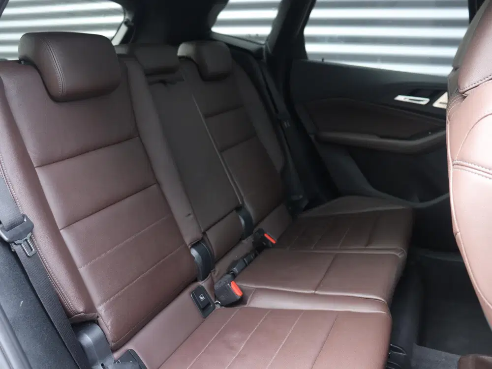 BMW 2-serie Active Tourer 220i uit 2023, foto 10