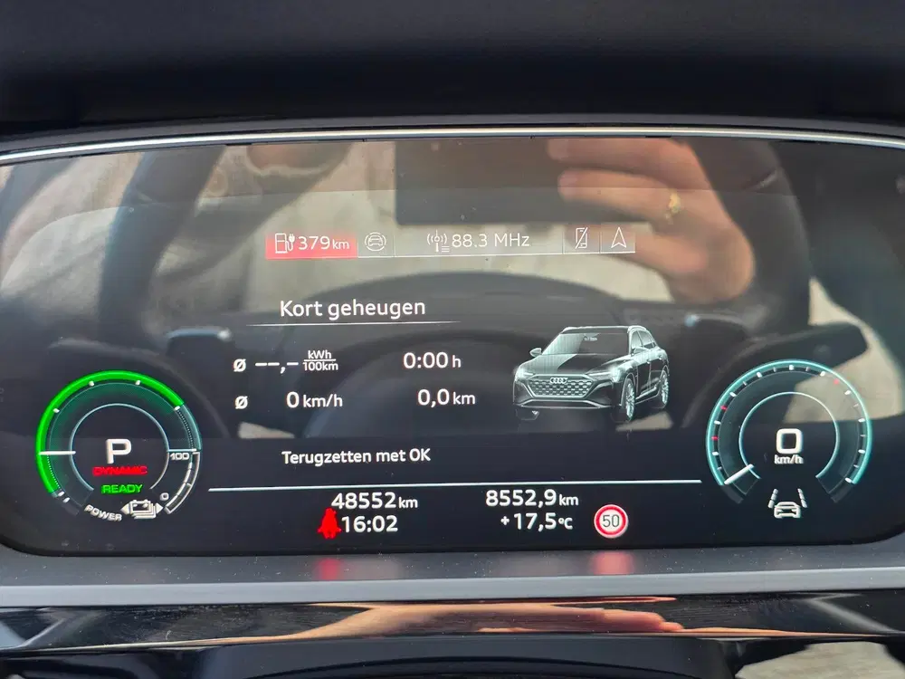 Audi Q8 e-tron 55 quattro Advanced Edition 115 kWh uit 2024, foto 12