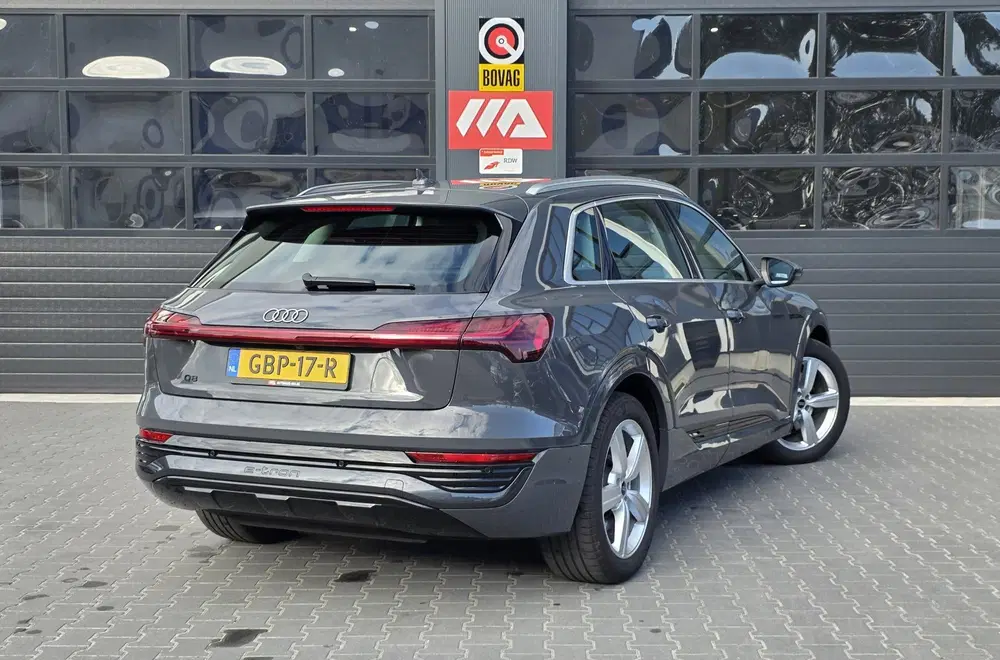 Audi Q8 e-tron 55 quattro Advanced Edition 115 kWh uit 2024, foto 4