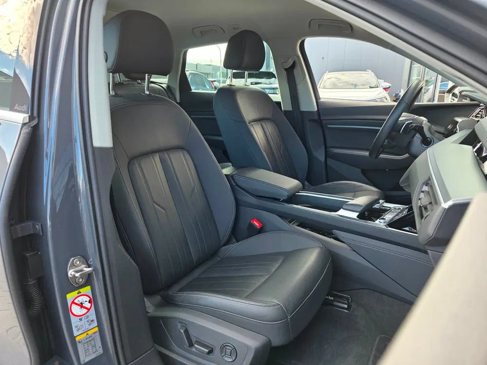 Audi Q8 e-tron 55 quattro Advanced Edition 115 kWh uit 2024, foto 7