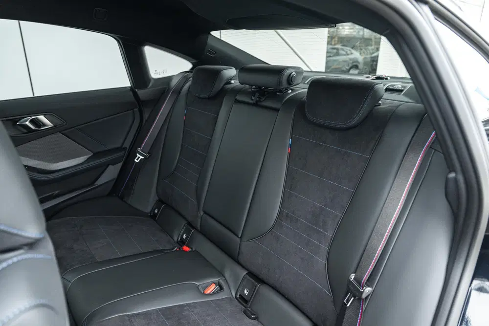BMW 2-serie Coupé 220 M Sport Automaat uit 2026, foto 5