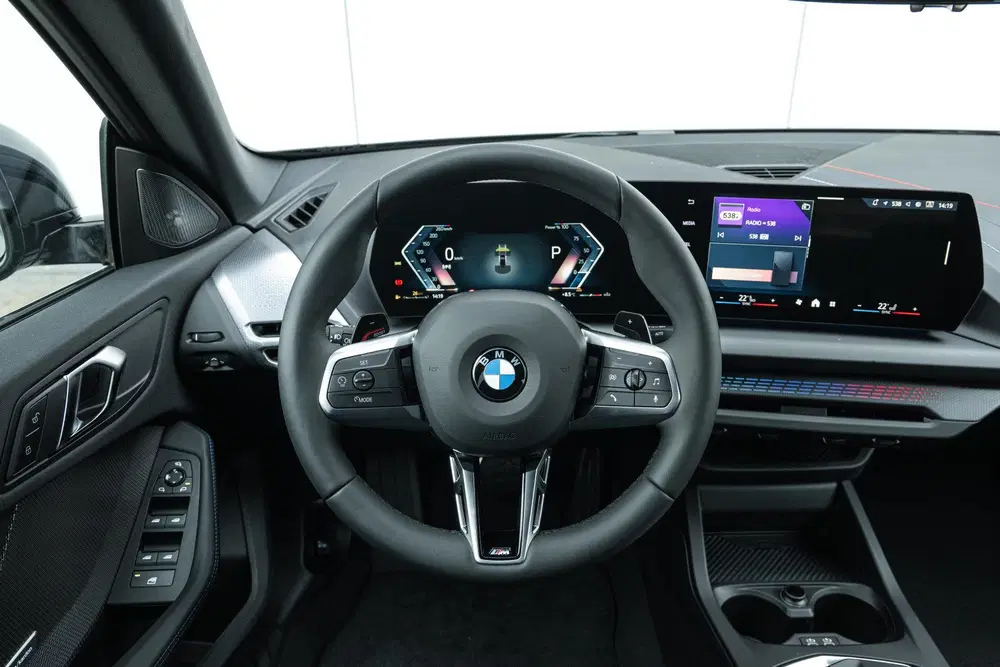 BMW 2-serie Coupé 220 M Sport Automaat uit 2026, foto 7