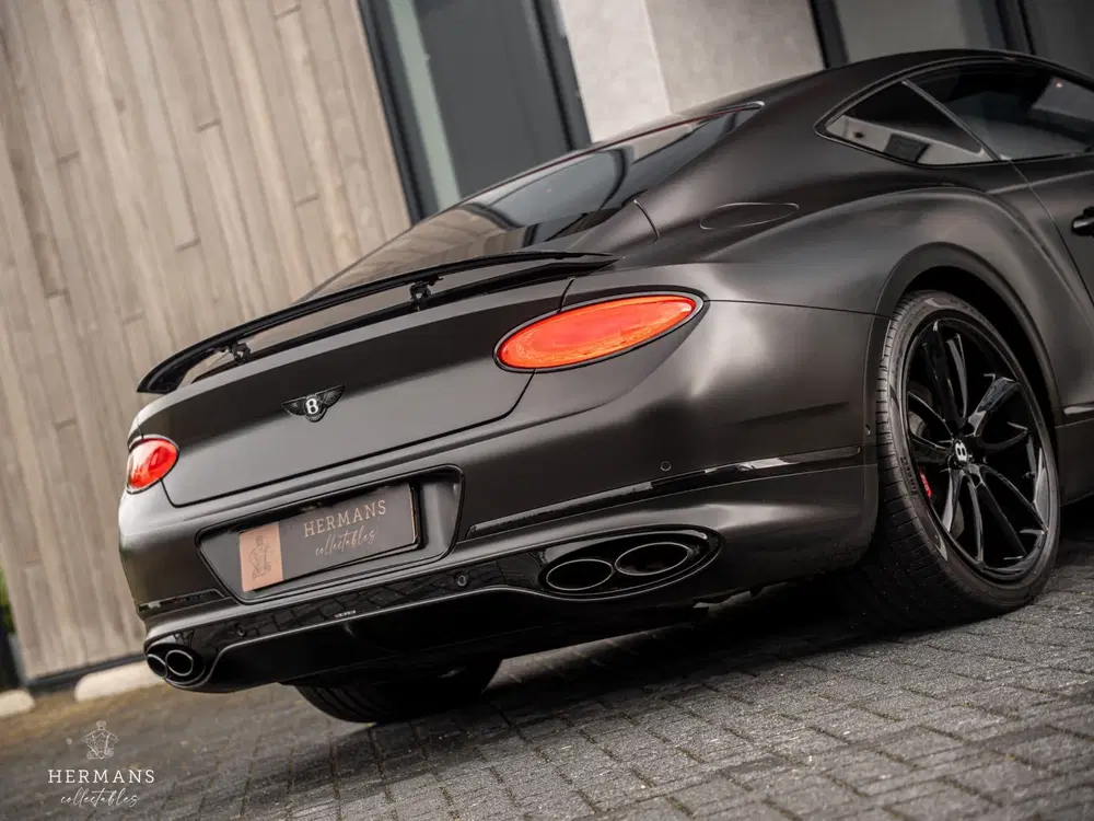 Bentley Continental GT 4.0 V8 uit 2021, foto 10