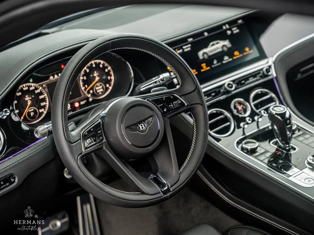 Bentley Continental GT 4.0 V8 uit 2021, foto 15
