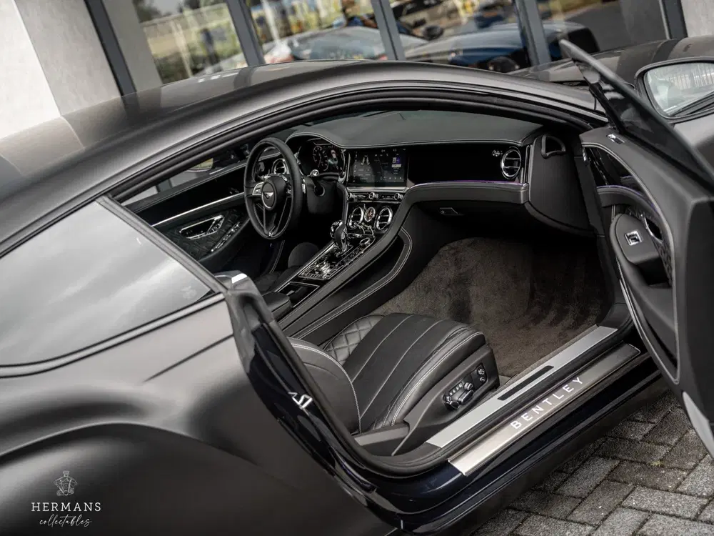 Bentley Continental GT 4.0 V8 uit 2021, foto 8