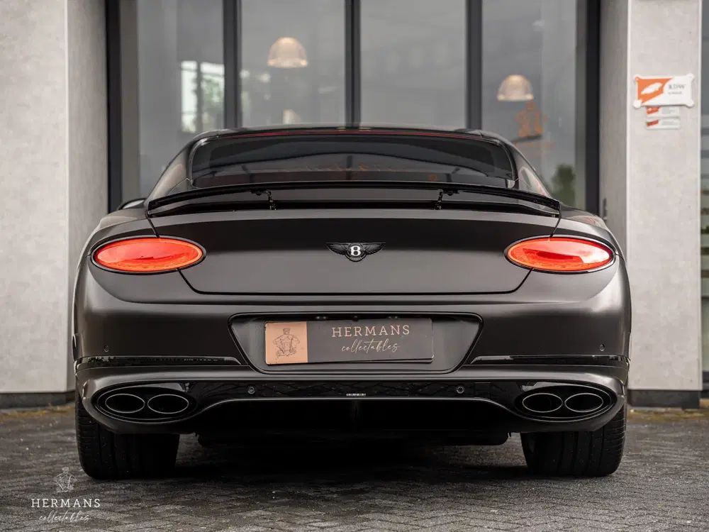 Bentley Continental GT 4.0 V8 uit 2021, foto 9