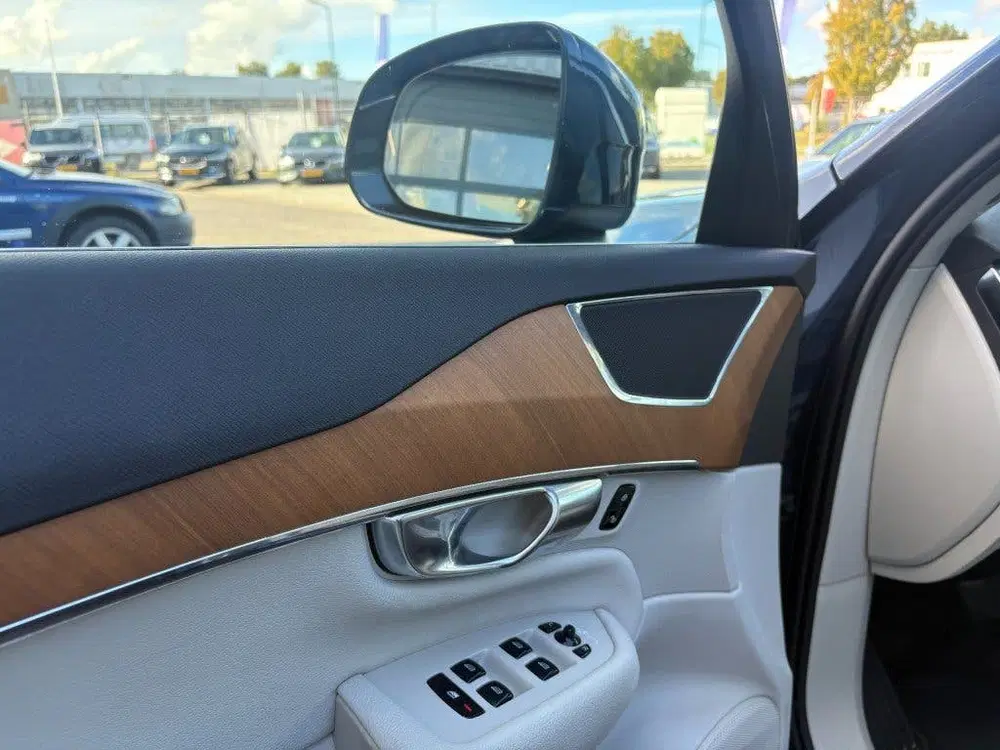 Volvo XC90 2.0 T8 AWD Insription Expression Leer I Ca uit 2021, foto 9