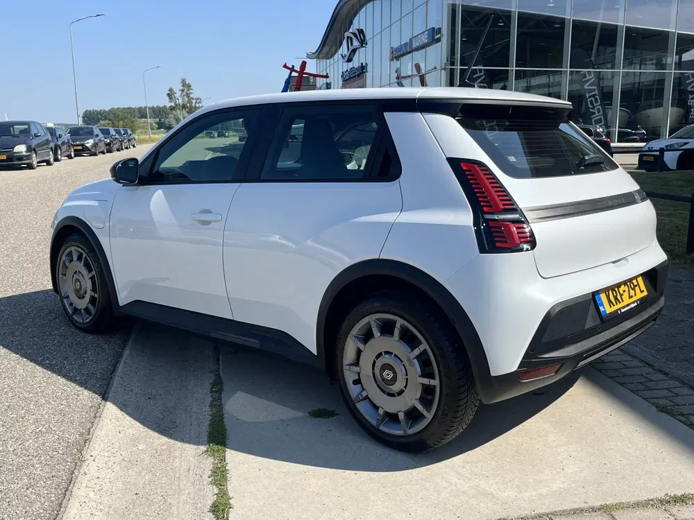 Renault 5 urban range evolution 40 kWh (bj 2025 uit 2025, foto 6