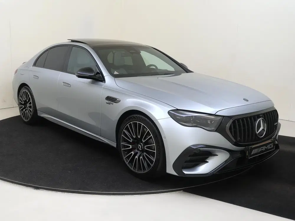 Mercedes-Benz E-Klasse AMG 53 4MATIC+ Night Edition uit 2025, foto 2