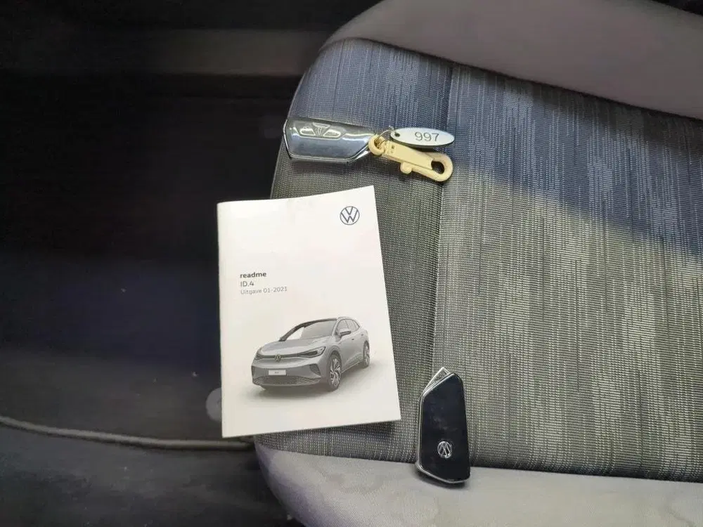 Volkswagen ID.4 77kWh 204pk Life 92 uit 2021, foto 10