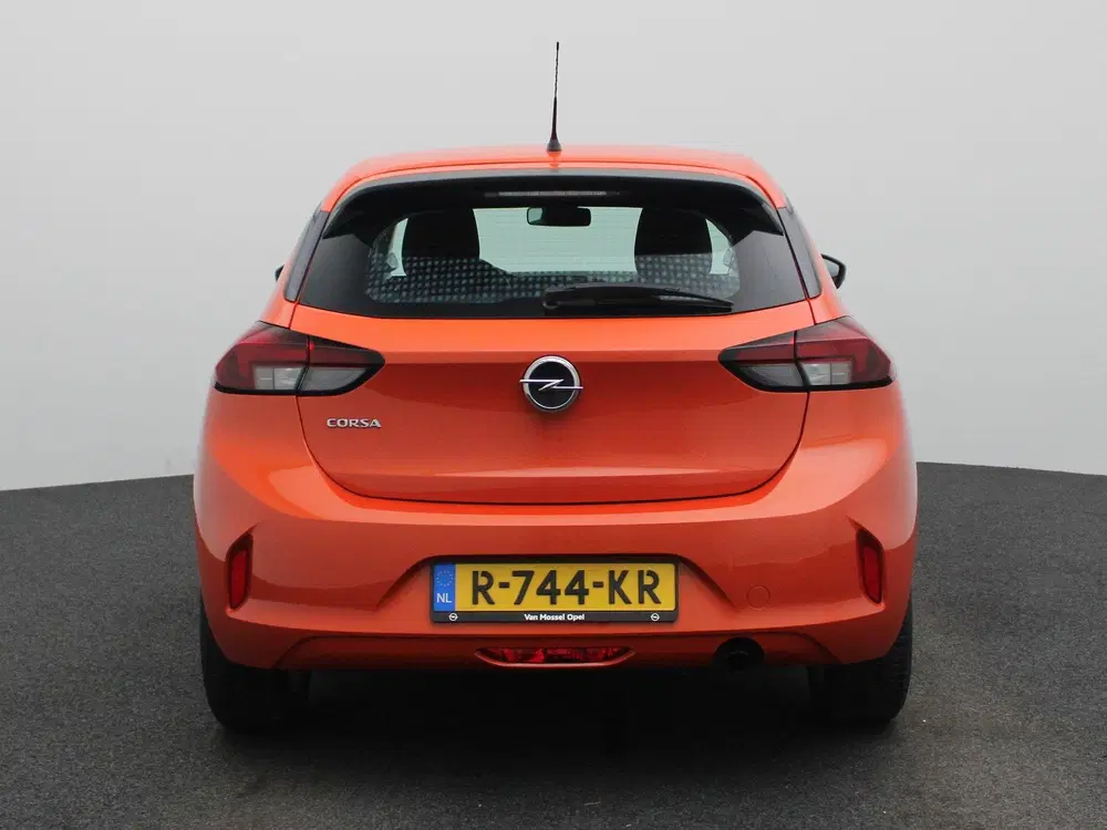Opel Corsa 1.2 Edition uit 2022, foto 6