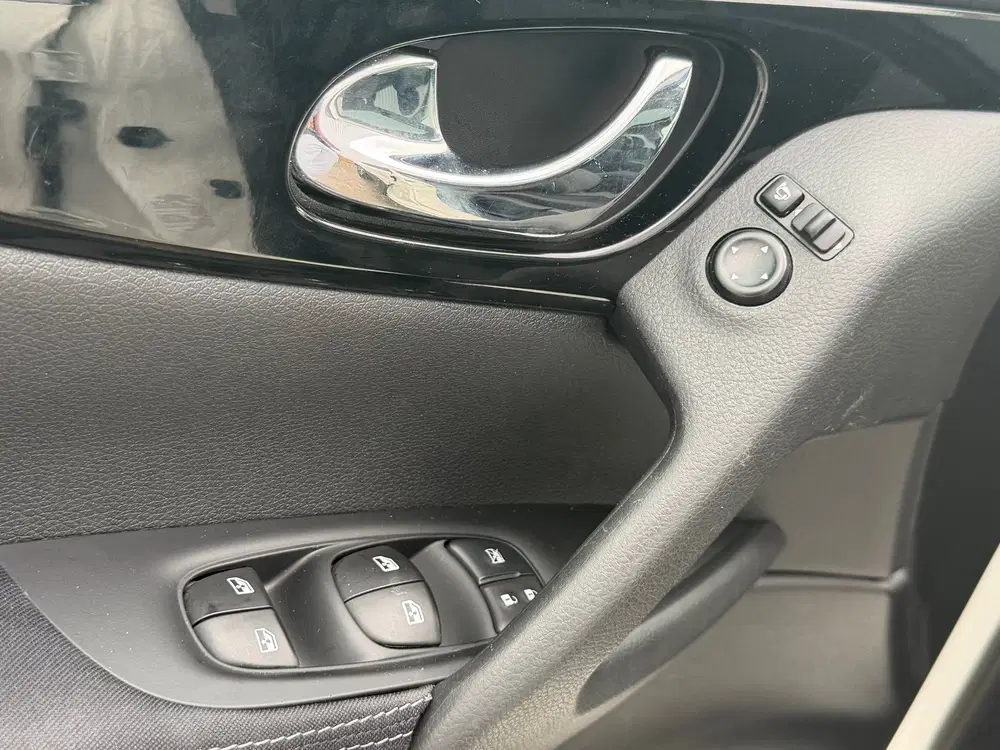 Nissan Qashqai 1.3 DIG-T N-Connecta 160pk Automaat uit 2020, foto 14